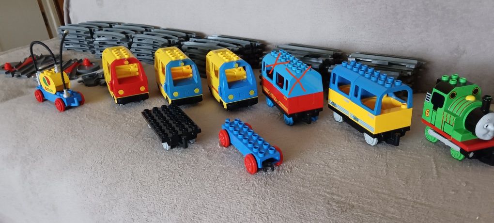 LEGO lokomotywa tory rozjazd skrzyżowanie