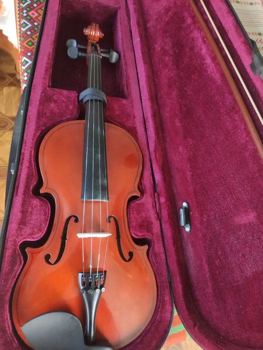 Скрипка 4/4 професійна