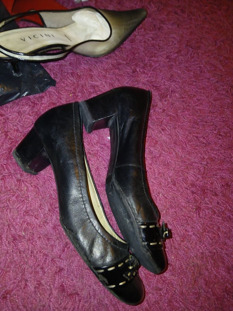 Sapatos em pele genuina 38