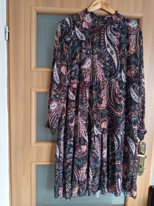 44 xl elegancka sukienka