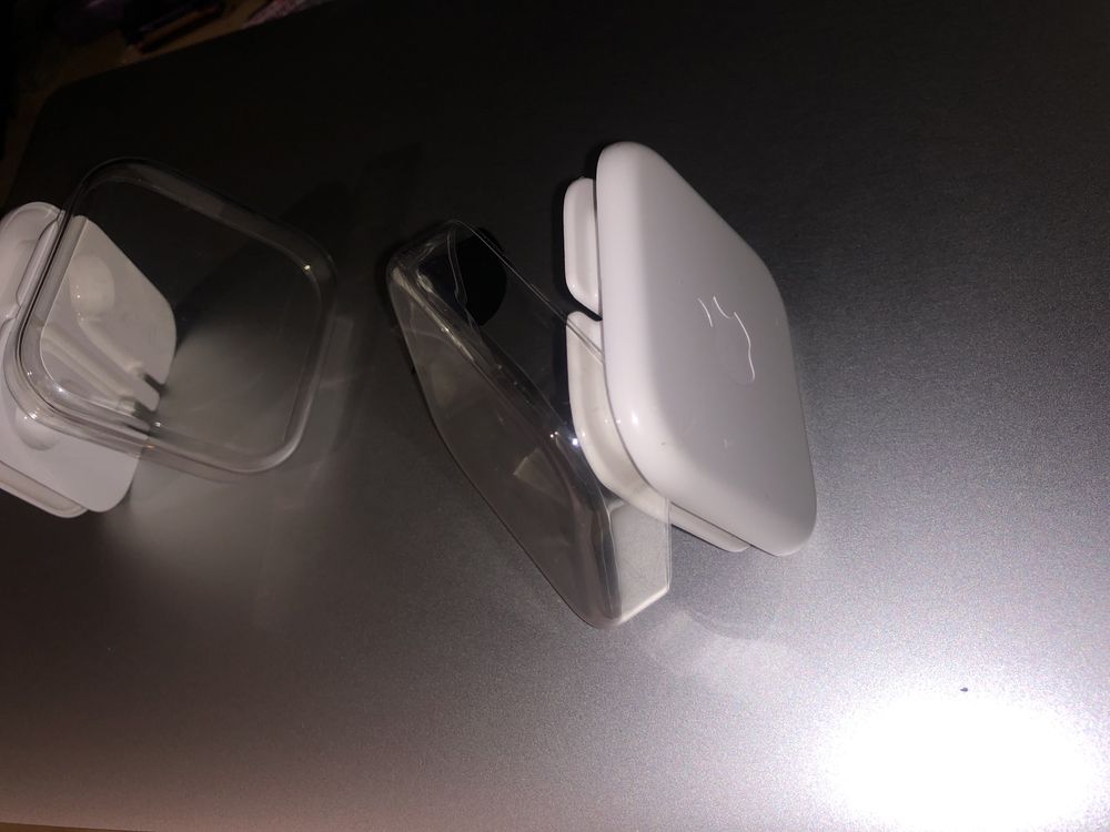 Кейс earpods lighting airpods original
