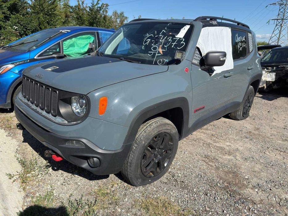 Разборка Шрот Jeep Renegade BU 2,4 двигун 2017 рік Trailhawk 4x4