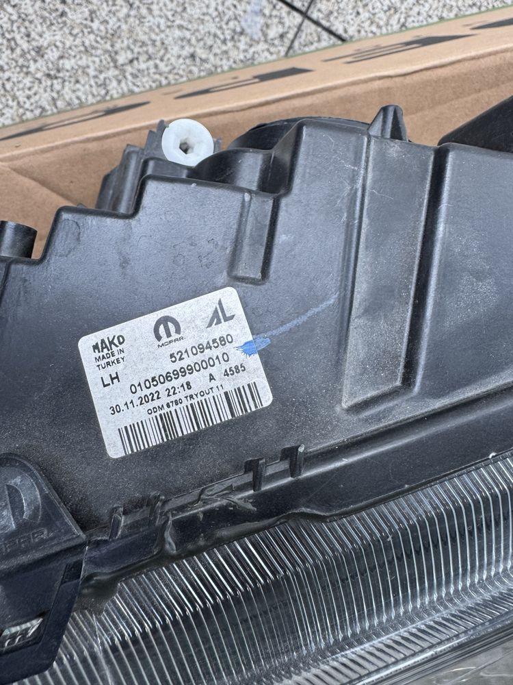 Otica esquerda Fiat Doblo