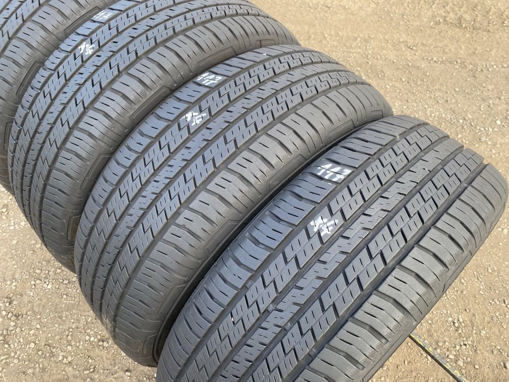 235 60 R17 Continental 4x4 Contact