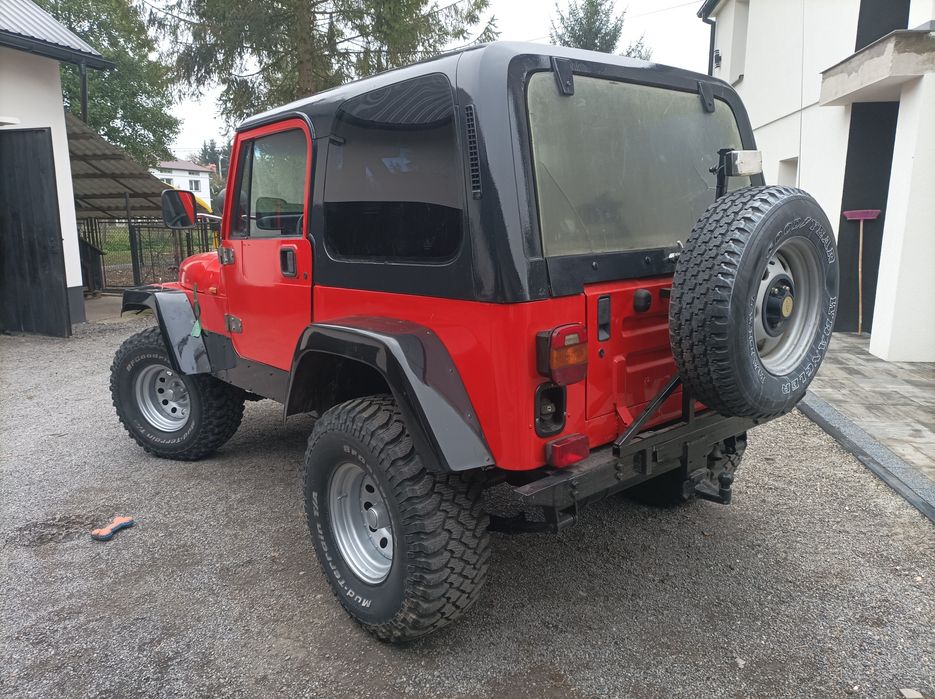 Sprzedam Jeep Wrangler YJ