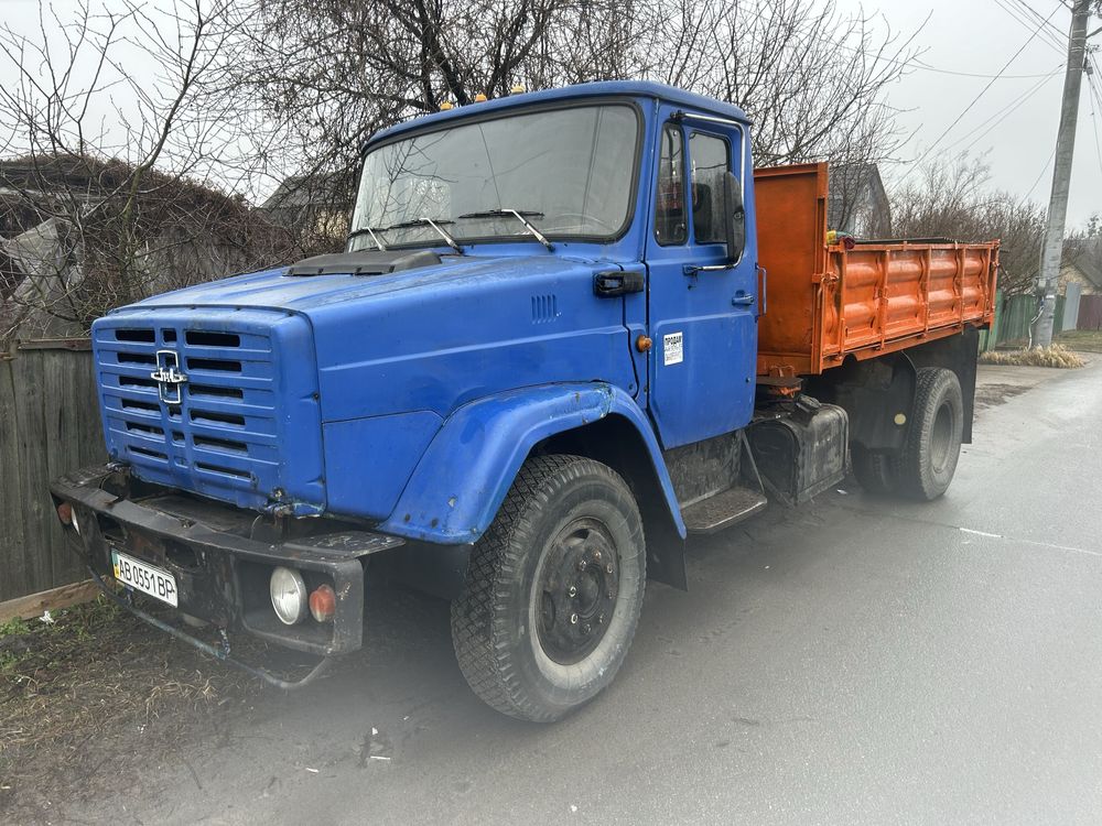 Обмін свого автопарку самоскидів та Прадо на нерухомість  Київ область