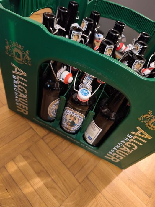 Krachla butelka z kabłąkiem 0,5 l zestaw 20 szt ze skrzynką