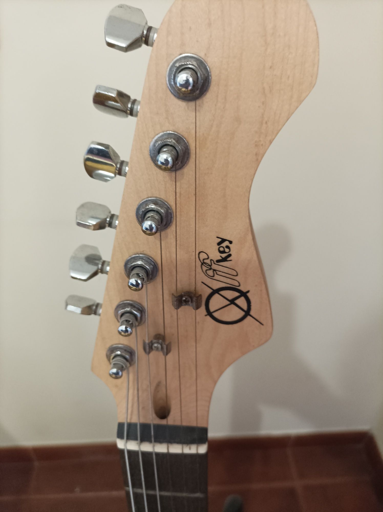 Guitarra elétrica
