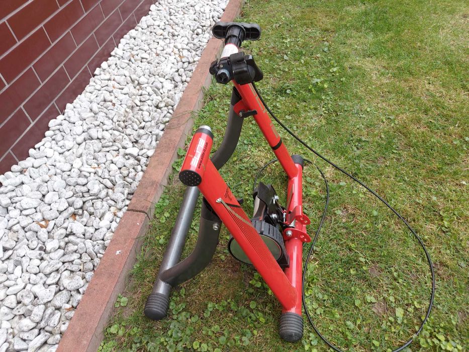 Trenażer rowerowy Elite