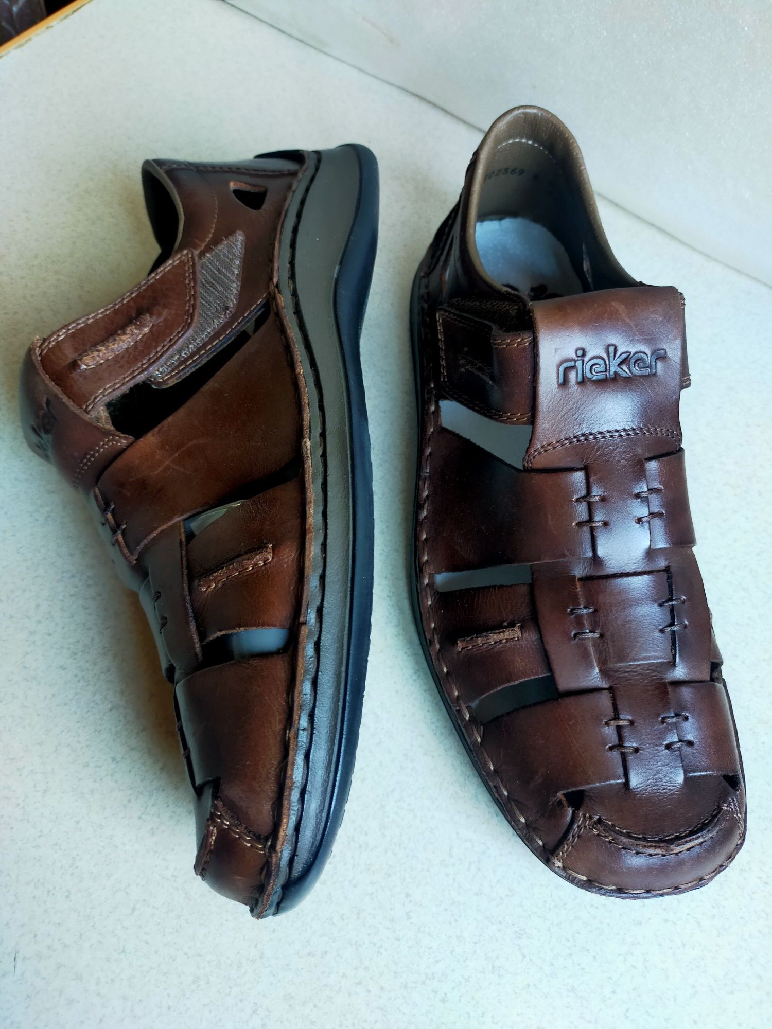Buty Sandały półbuty Rieker 42
