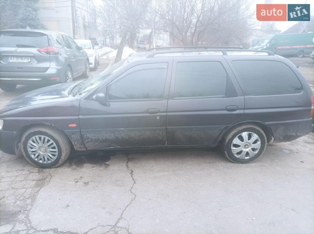 Ford eskord 1.6 1996 року