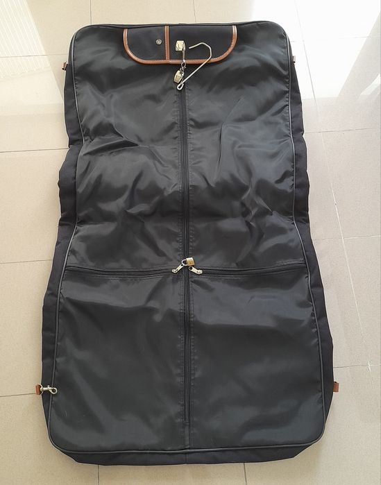 Mala para fatos Pierre Dumont