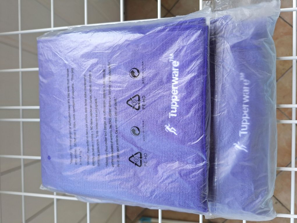 Tupperware Zestaw Ręczników Duży i Średni  Nowe