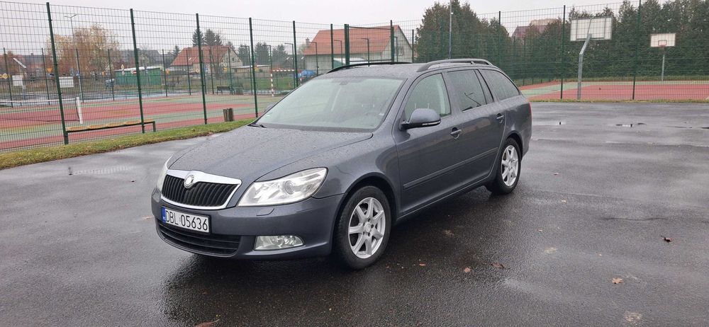 Skoda Octavia 2.0 2011r Silnik Common Rail 2 komplety kol