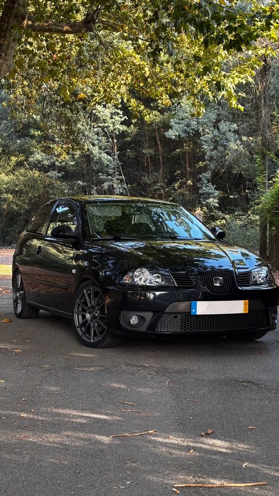 Seat ibiza 6l PD130 5 lugares