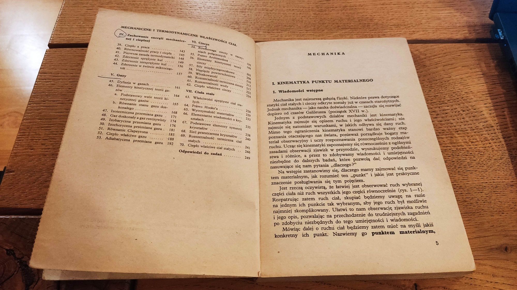 Fizyka kl. I technikum, LZ 1974