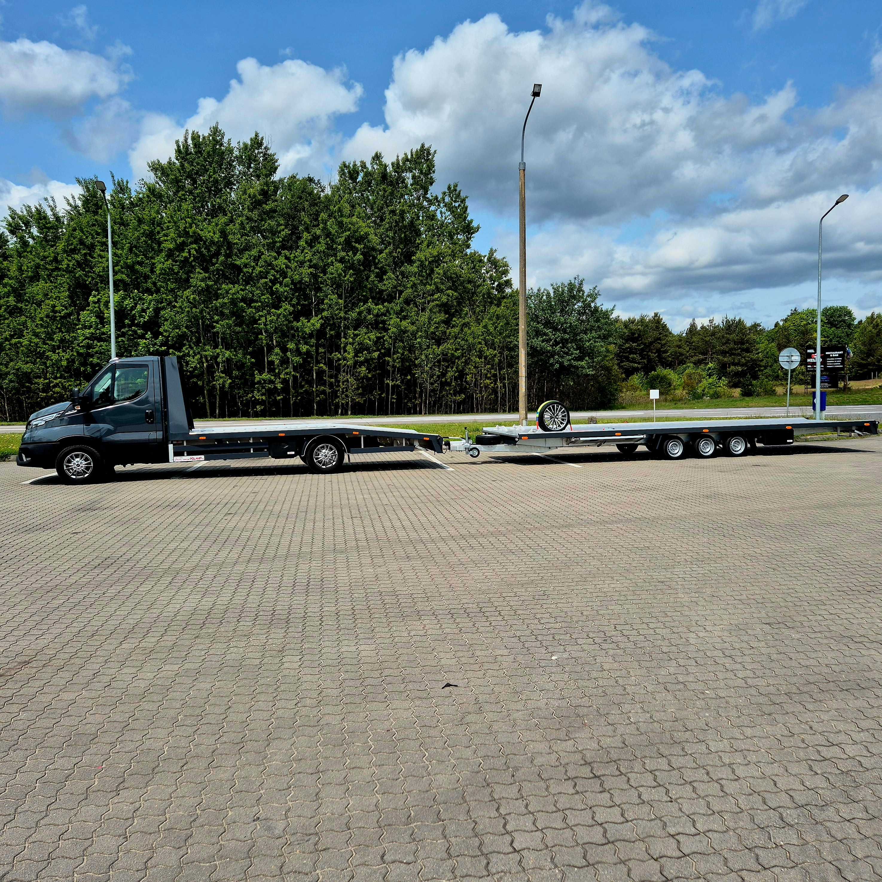 RENT 88 Wynajem IVECO 3.0 Automat AutoLaweta 25r Autolawety Przyczepy