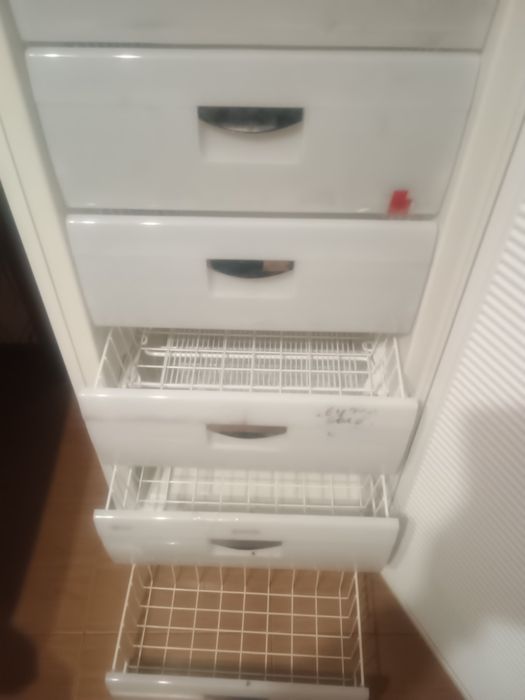 Продам морозильную камеру Gorenje