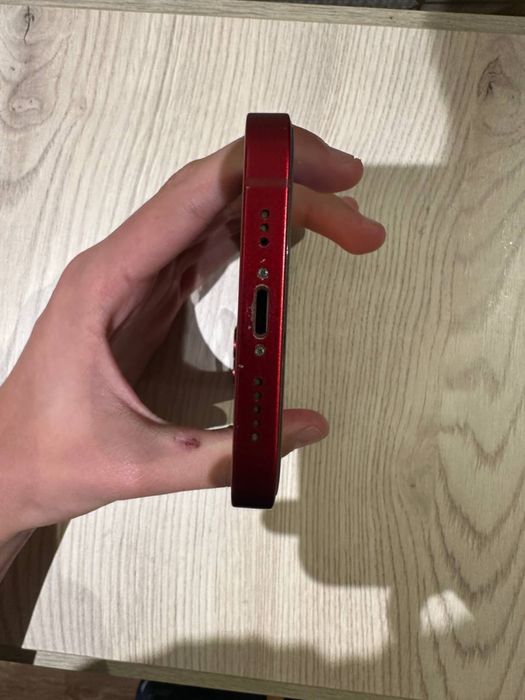 Продам айфон 13 на 128 гб