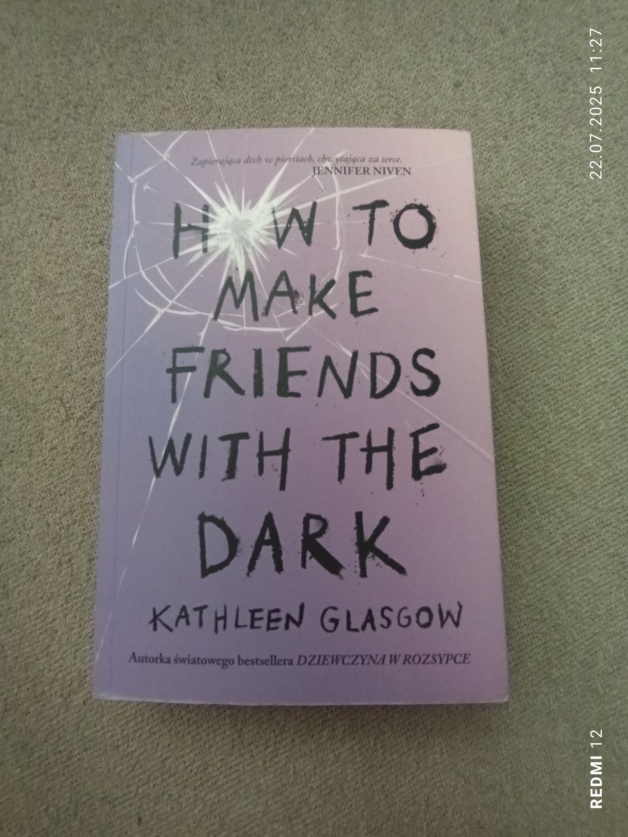 How to make Friends with the dark