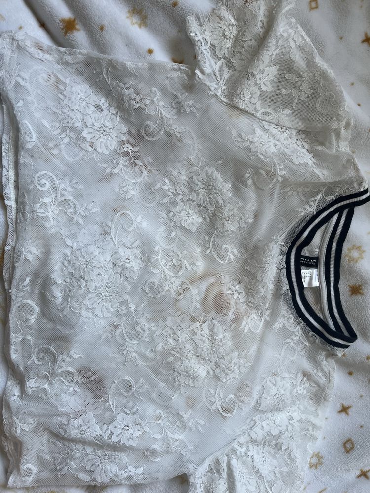 Koronkowy crop top