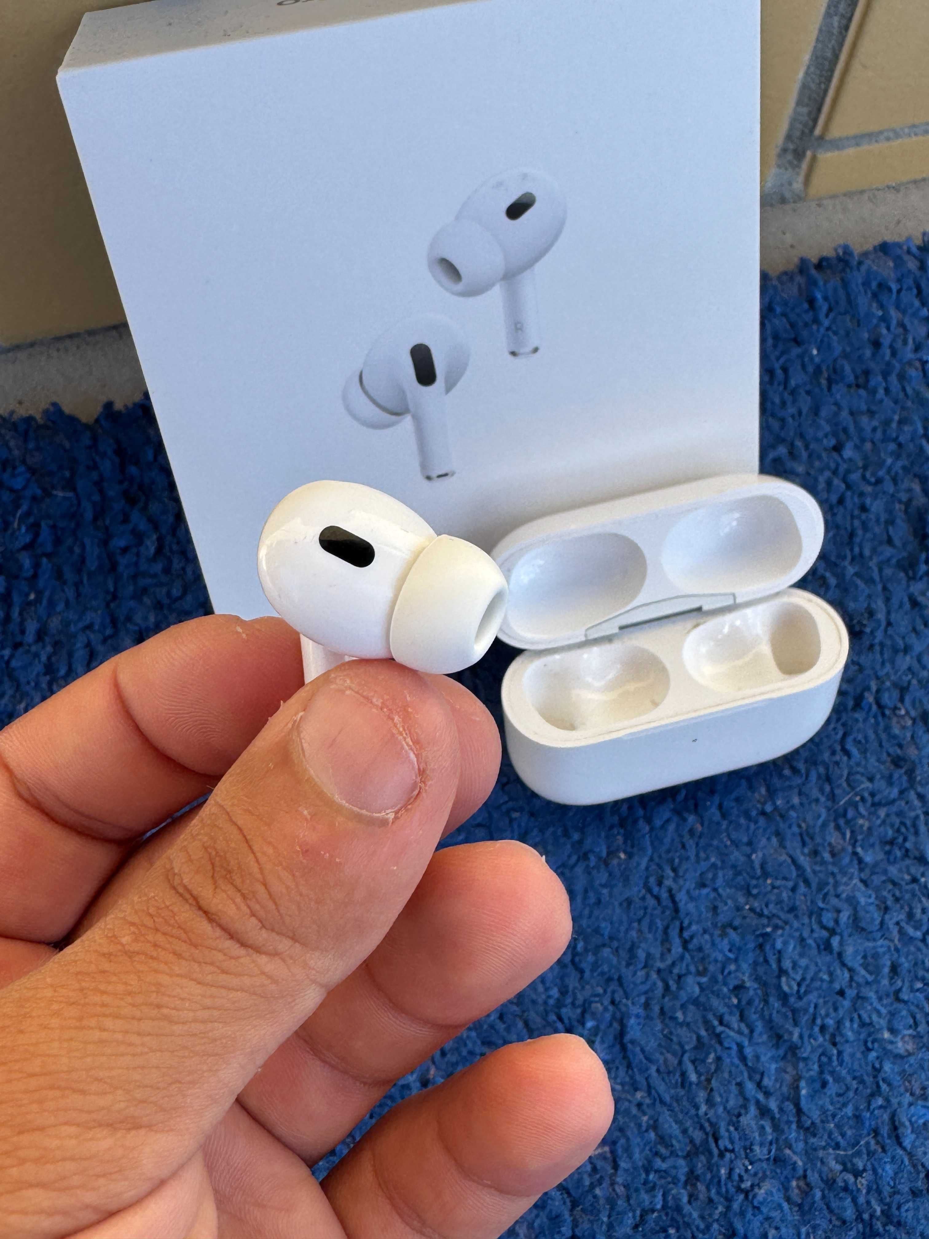 VENDO AIRPODS PRO 2 LIGHTNING (2022) como Novos sem Garantia