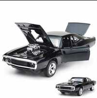 Kultowy Metalowy Retro Dodge Charger Rt 1970 1:32 Toretto Światła