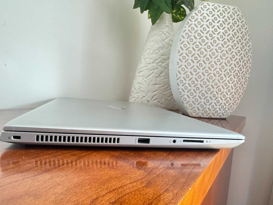 HP ProBook 450 G5 15.6" Full HD / i5-8250 Quad Core / 16 GB RAM / 256 GB NVMe SSD64283897019137124