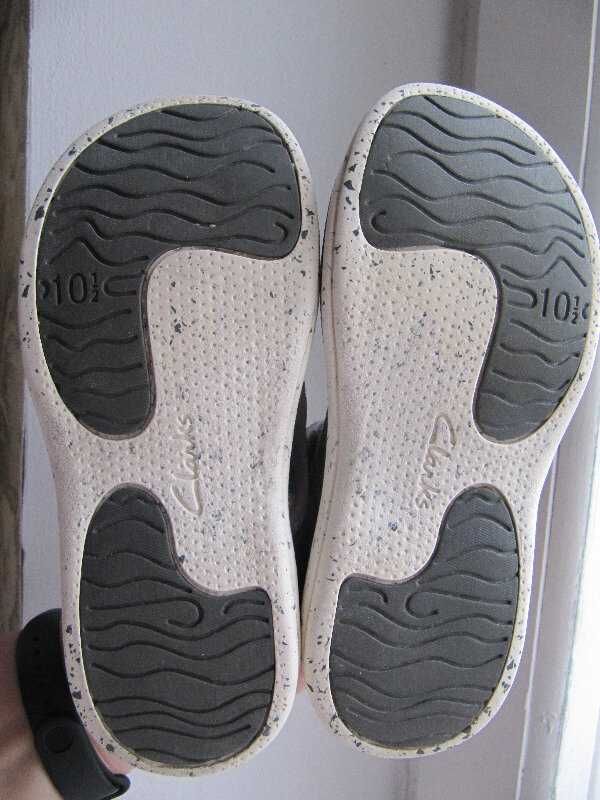 босоножки Clarks