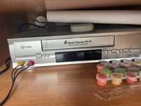 Odtwarzacz kaset vhs magnetowid