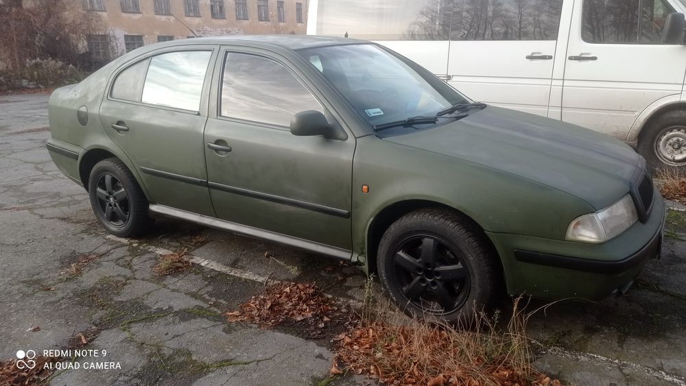 Шкода Октавія тур 1.9 tdi