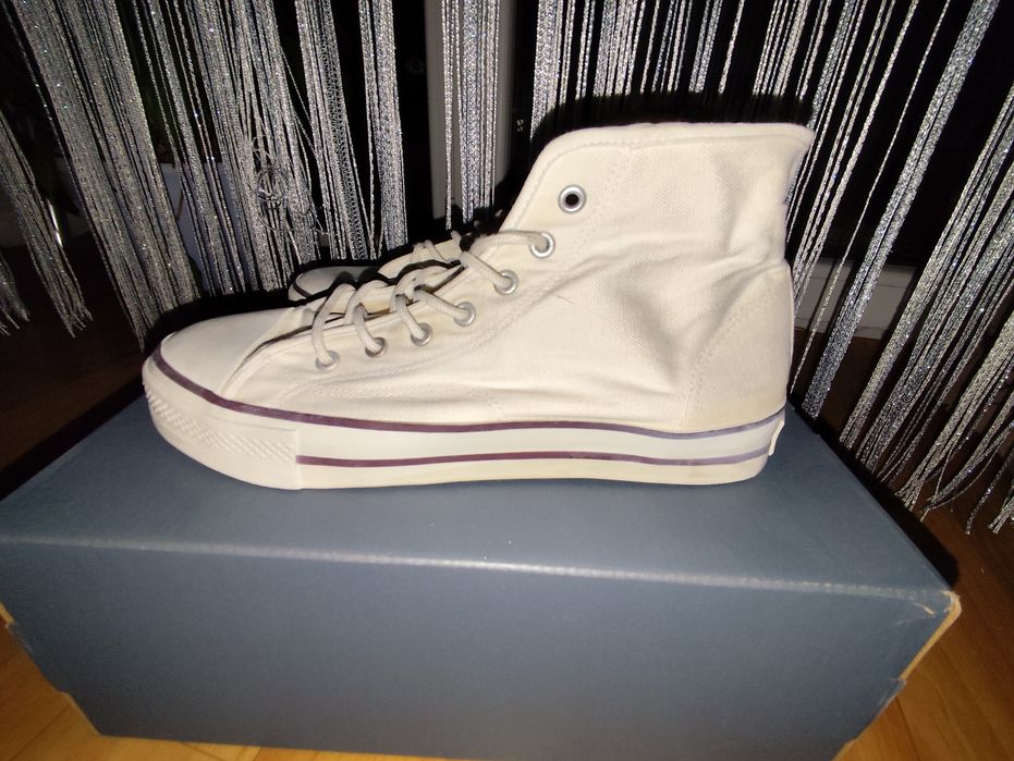 Продам чоловічі конверси shine star