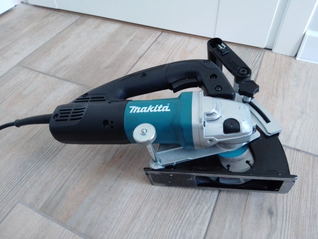 Bruzdownica Makita sg1251 do rowków 1400w