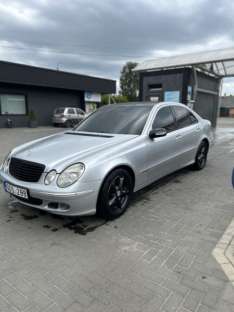 mercedes-benz w211 2.7 Механіка