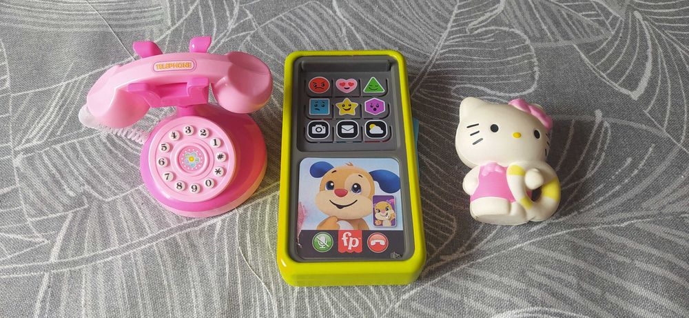 Детские игрушки говорящий телефон и фигурка Хеллоу Кітті (Hello Kitty)