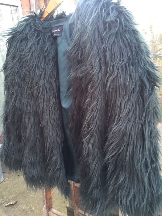 Stradivarius futro kurtka