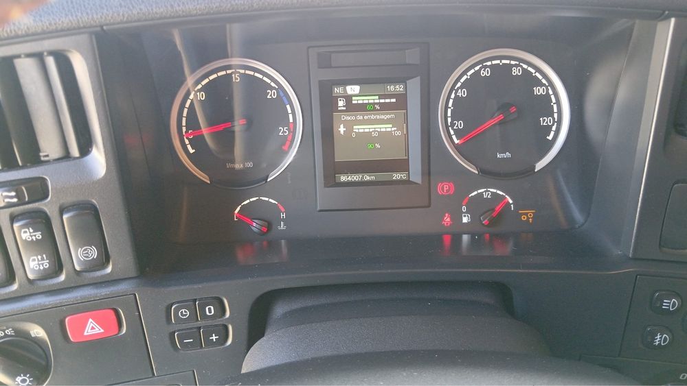 Vendo scania R580  ano 2015