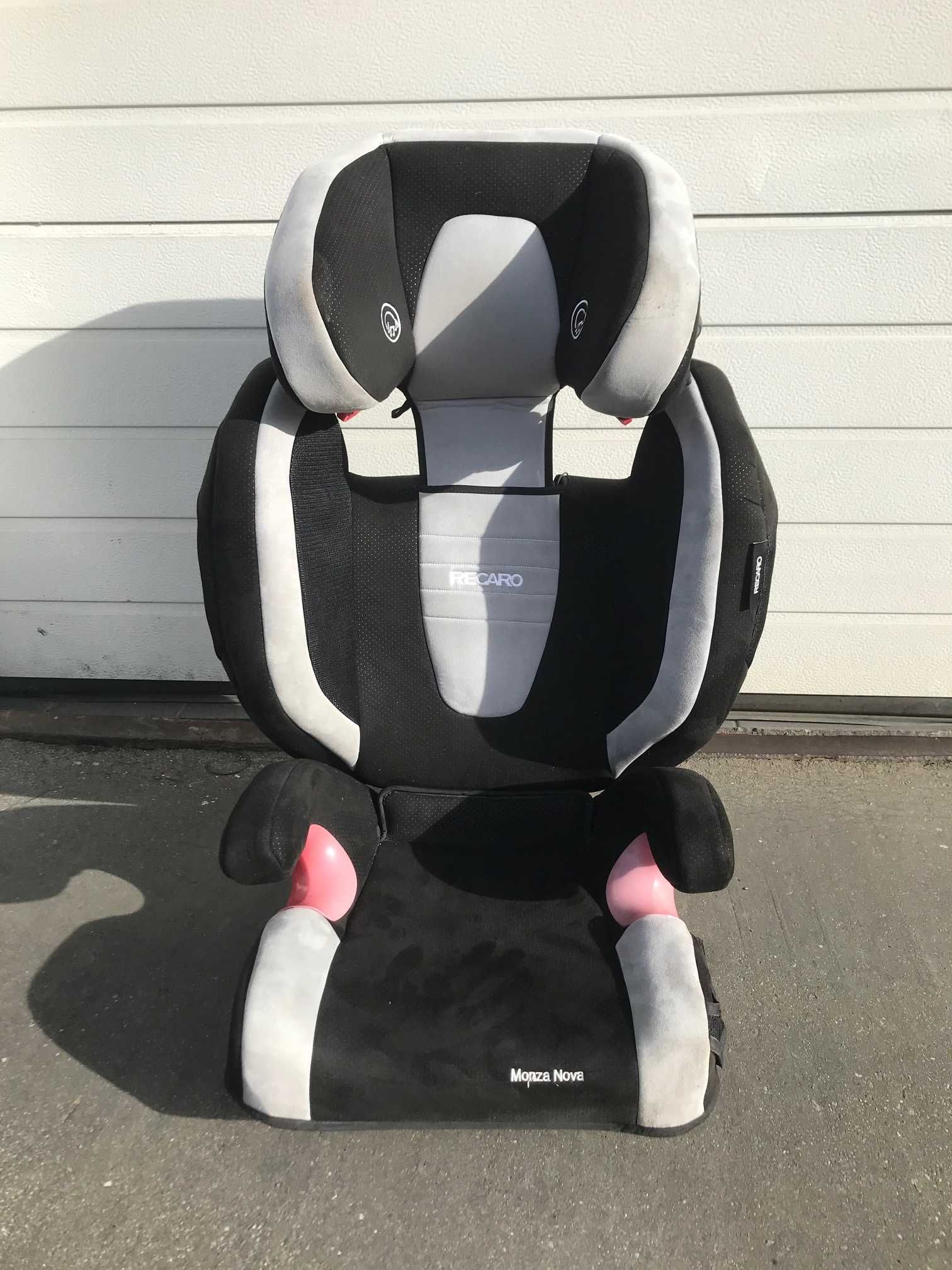 Fotelik RECARO Monza Nova 2 ISOFIX - po jedndym dziecku