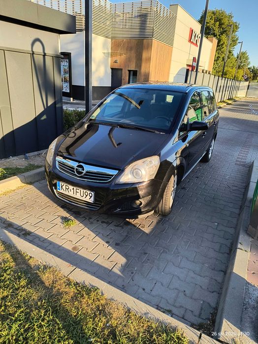 Opel Zafira B 140 KM 7 osoboby po lifcie - zadbany