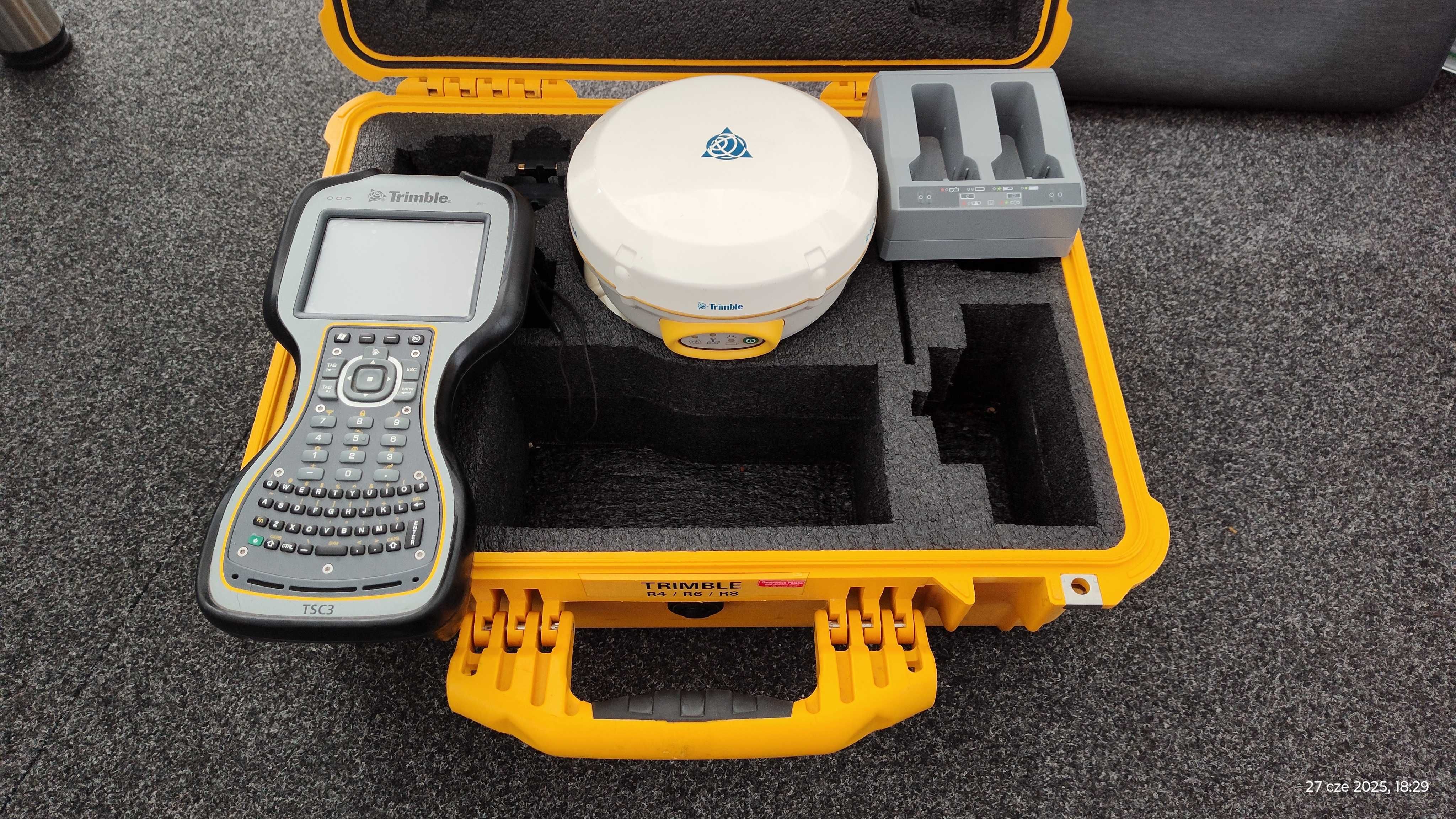Zestaw Trimble GNSS, R4 model 3, GPS GLONASS, kontroler TSC3