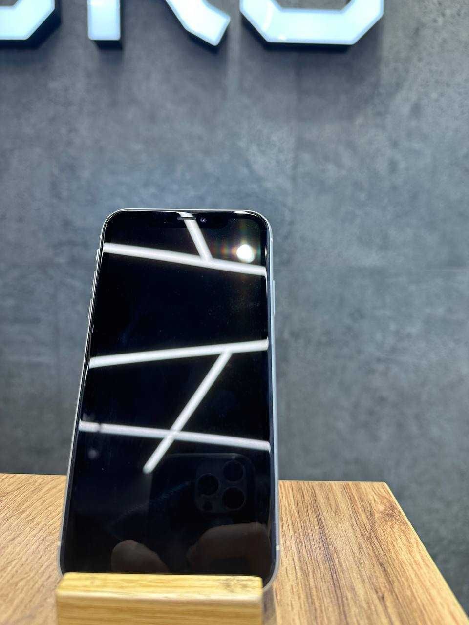 Вживаний Iphone 11 64 White [new Battery]. Кредит та ОЧ