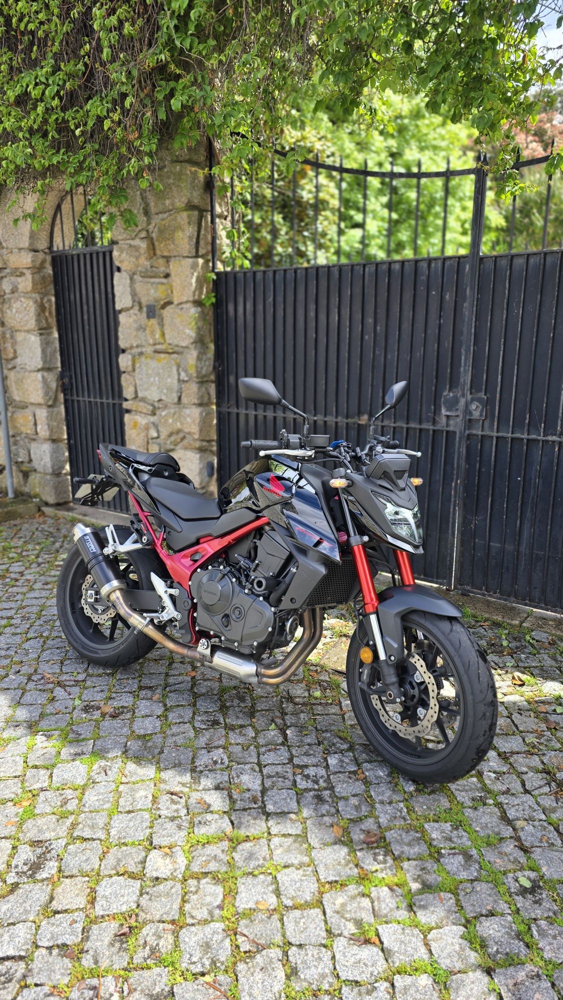 Honda hornet 750 Quickshifter garantia 2026