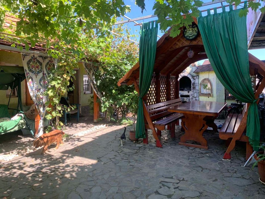 Здається будинок в м.Берегово