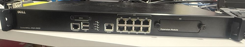 Firewalle Zapora DELL SONICWALL NSA 2600 8x1GB 2xUSB Router Switch
