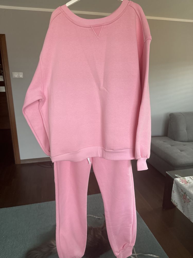 Dres 38/40 msle 42 różowy