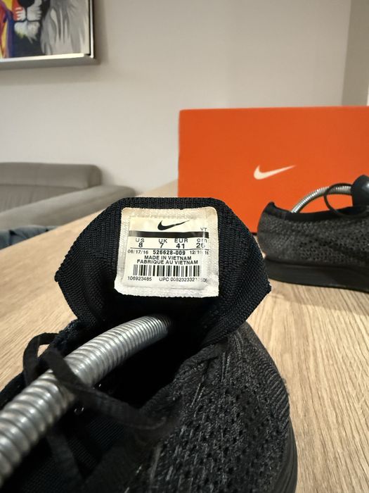 Nike Flyknit Racer - 41