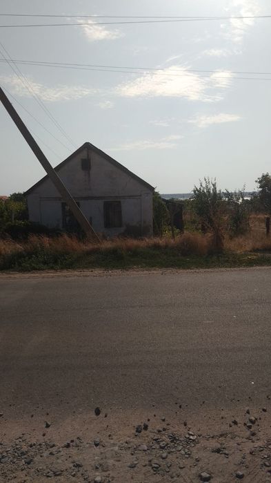 Продамо ділянку 25 соток + сарай