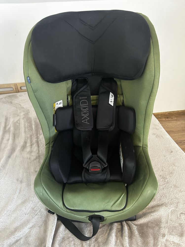 Axkid Minikid 3.0 do 36 kg  bezwypadkowy tyłem do 18-tki