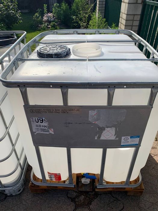 Єврокуб 1000 л - Єврокуби на піддоні