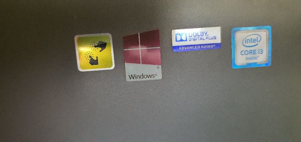 Do sprzedania  komputer z wbudowanym monitorem